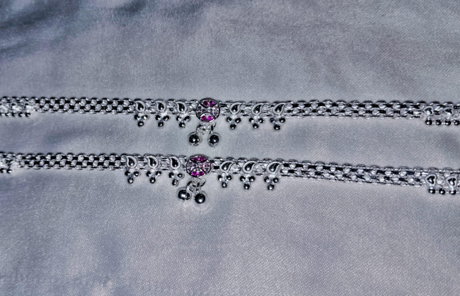 The Ultimate Everyday Luxury – Traditional Silver Paisley Chain Payal