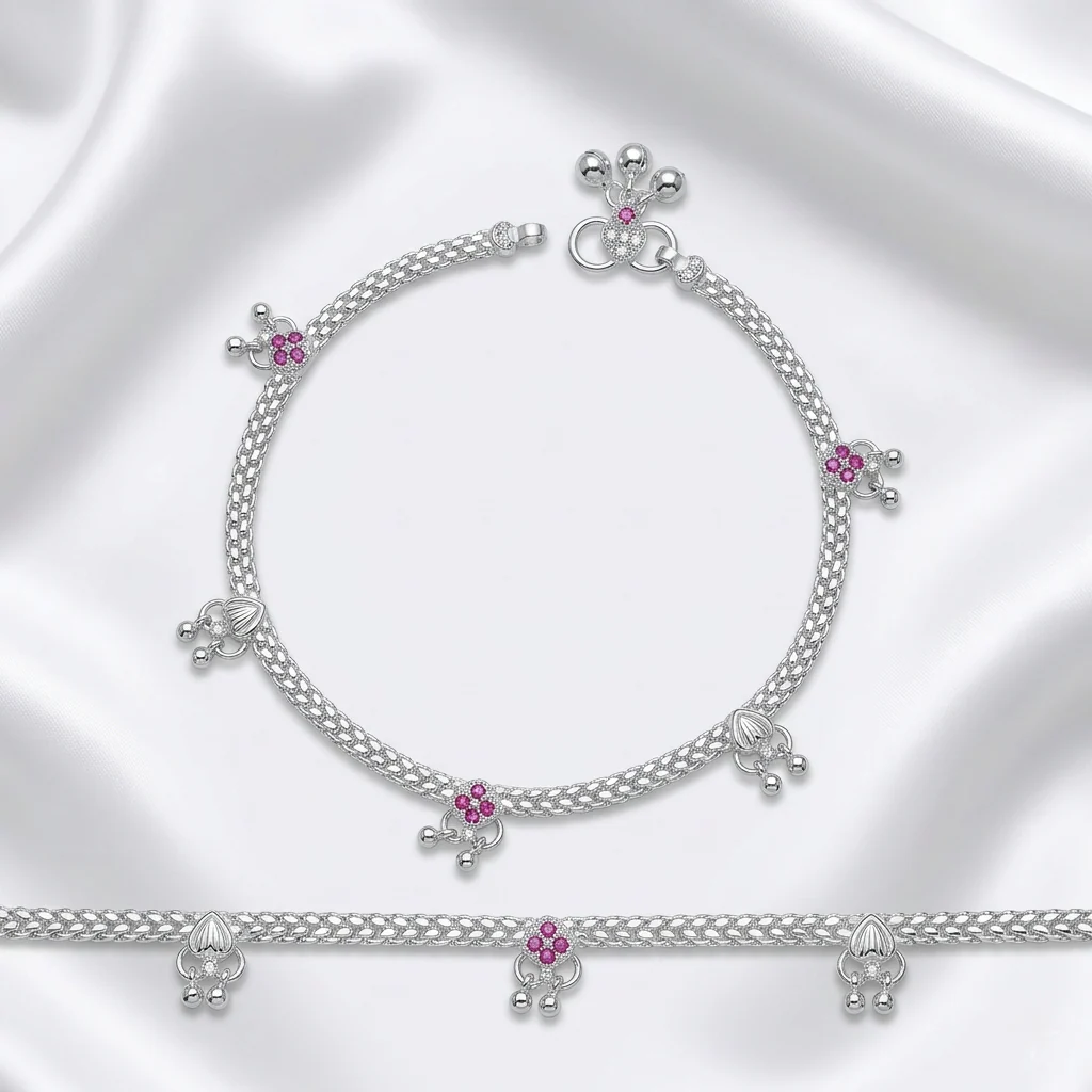 The Ultimate Everyday Luxury – Traditional Silver Payal designed for your daily hustle!