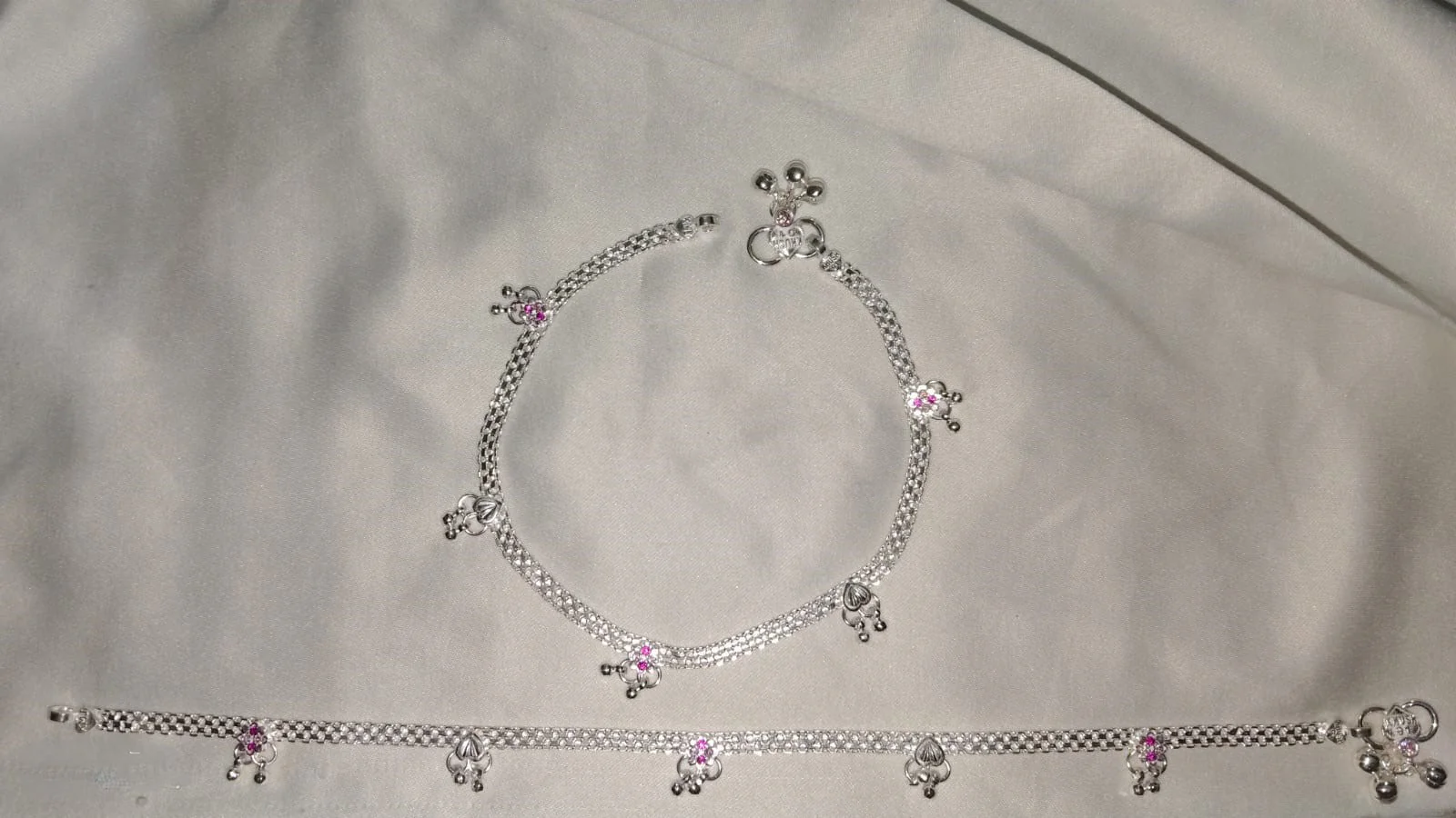 The Ultimate Everyday Luxury – Traditional Silver Payal designed for your daily hustle! - Image 4